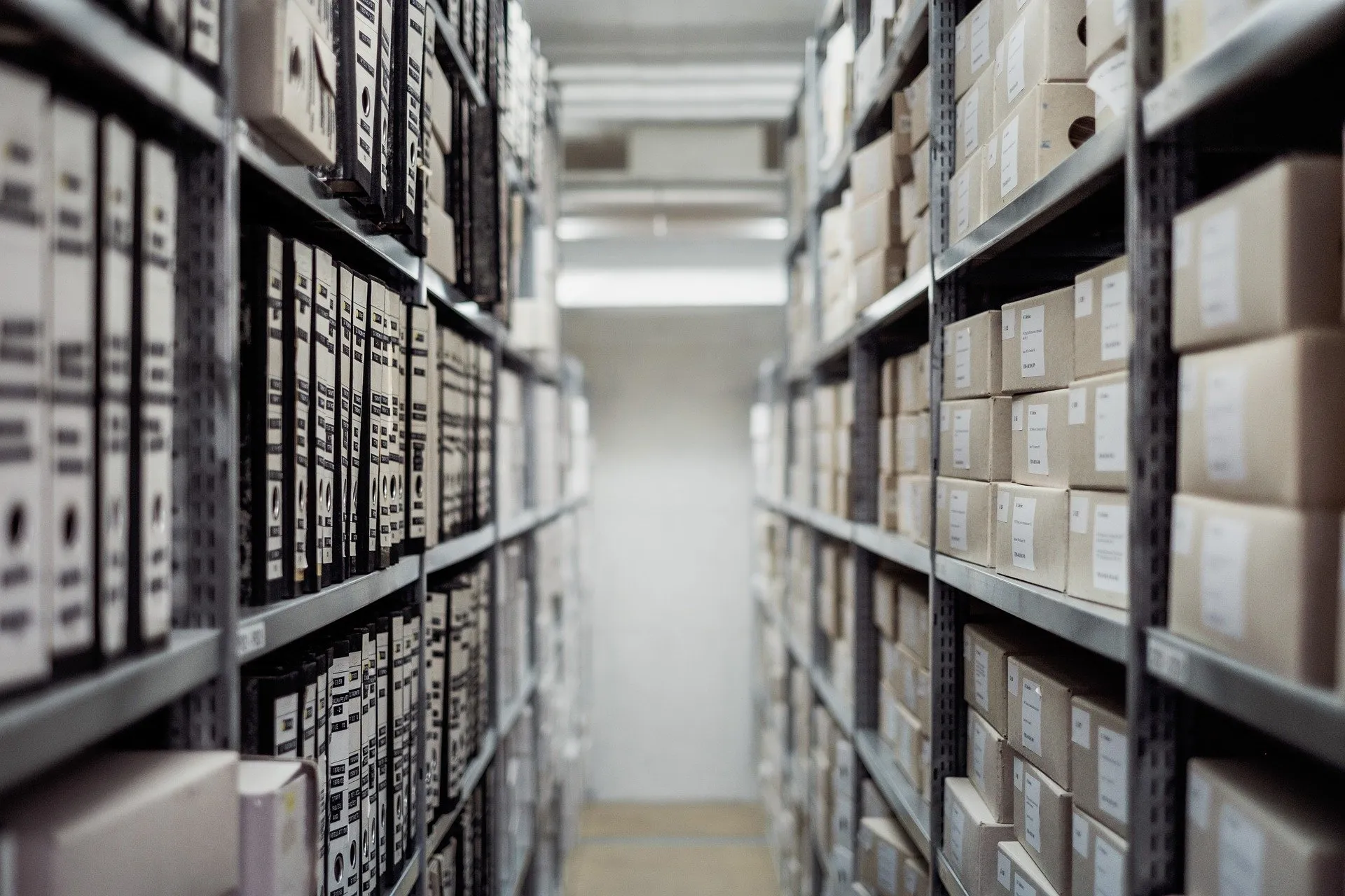 rows od boxes in a warehouse