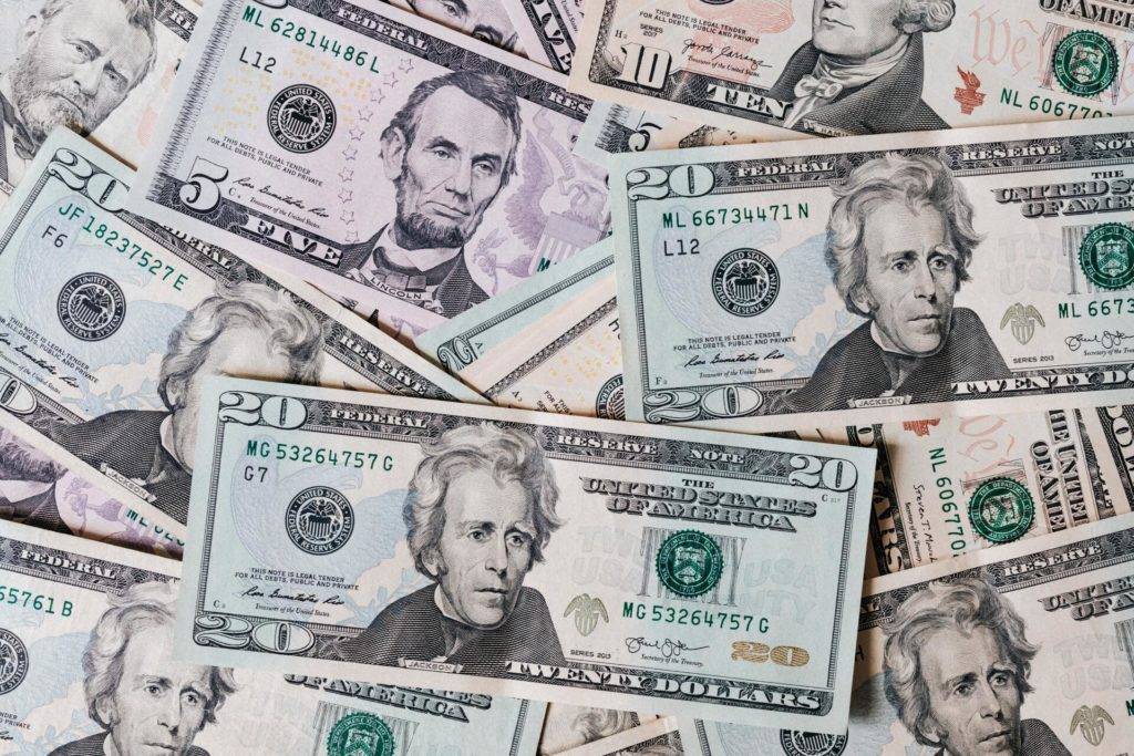 American 20 dollar bills